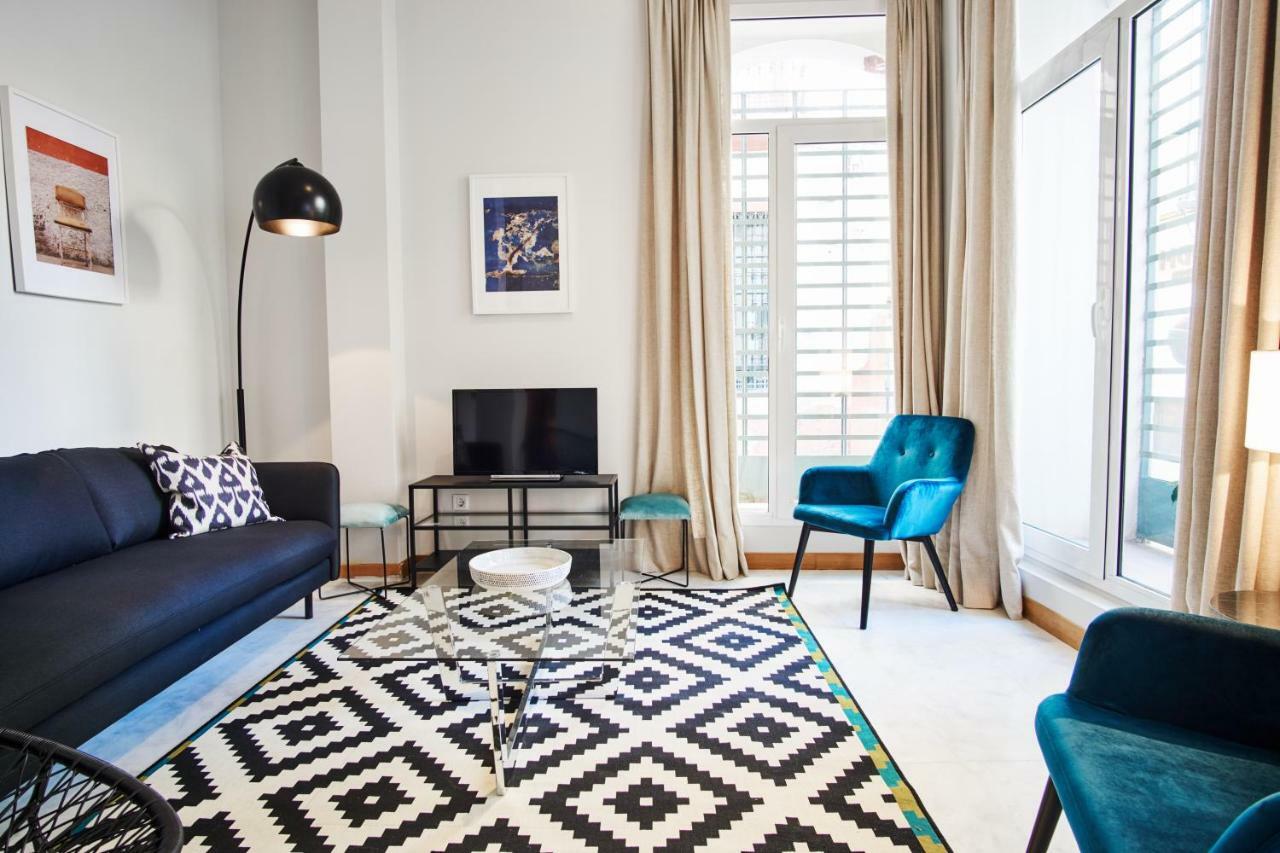 Arenal Carreteria Deluxe Suites By Valcambre Sevilla Kültér fotó