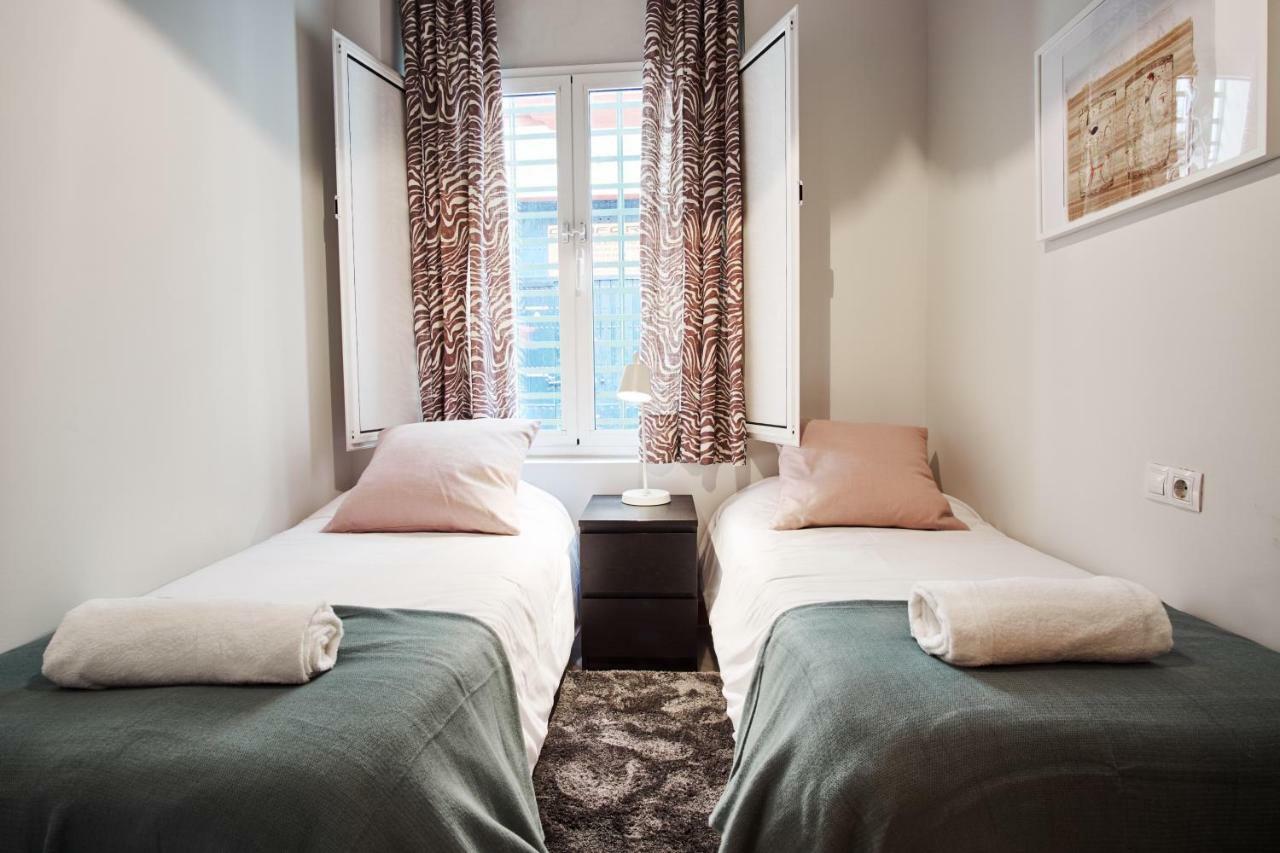 Arenal Carreteria Deluxe Suites By Valcambre Sevilla Kültér fotó